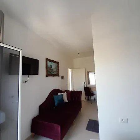 Vila Noti Vela * Ksamil